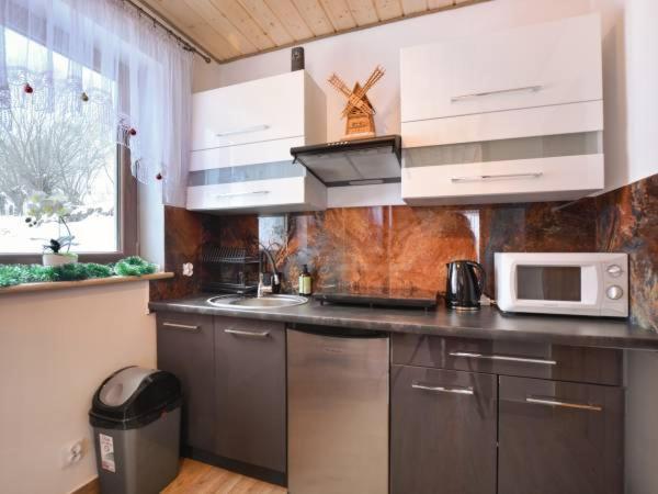 Domki W Bieszczadzkiej Dolinie Ustrzyki Dolne Exteriör bild